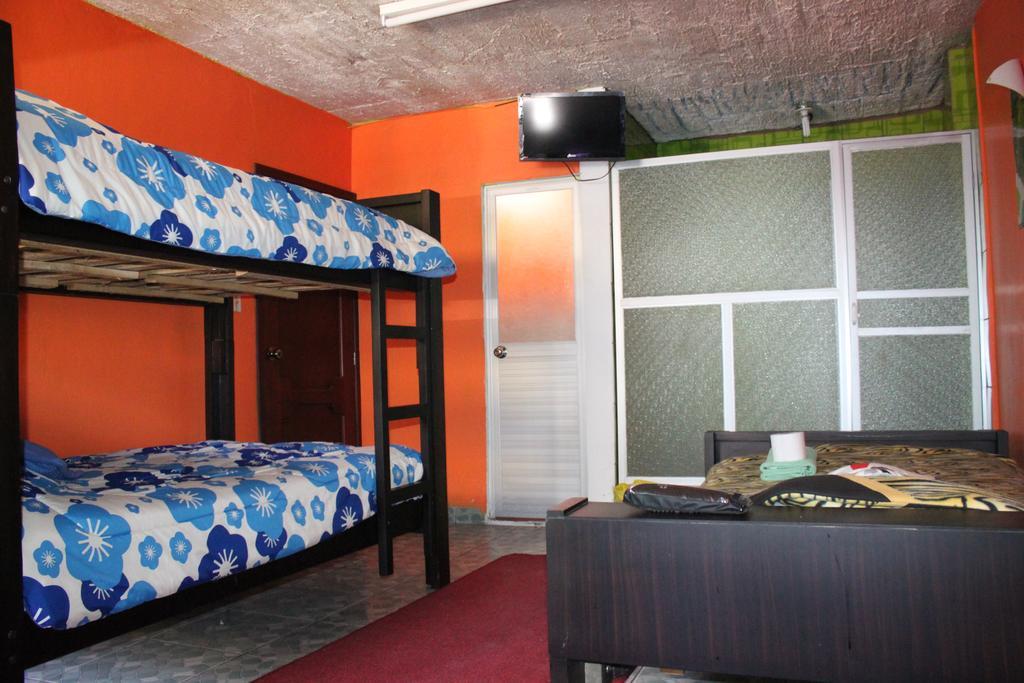 Hostel Sendero De Volcanes Latacunga Ngoại thất bức ảnh